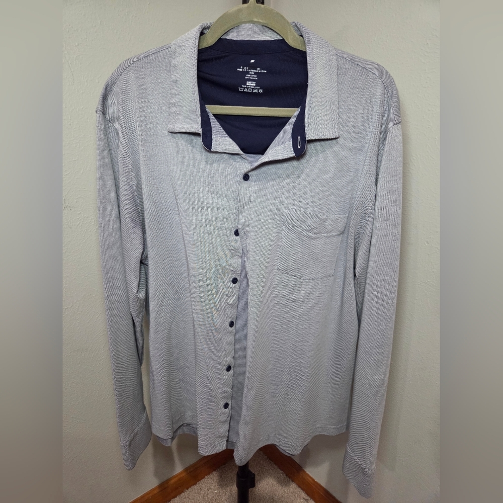 Fabletics The Dash Long Sleeve Button Up Mens Large Deep Navy Heather